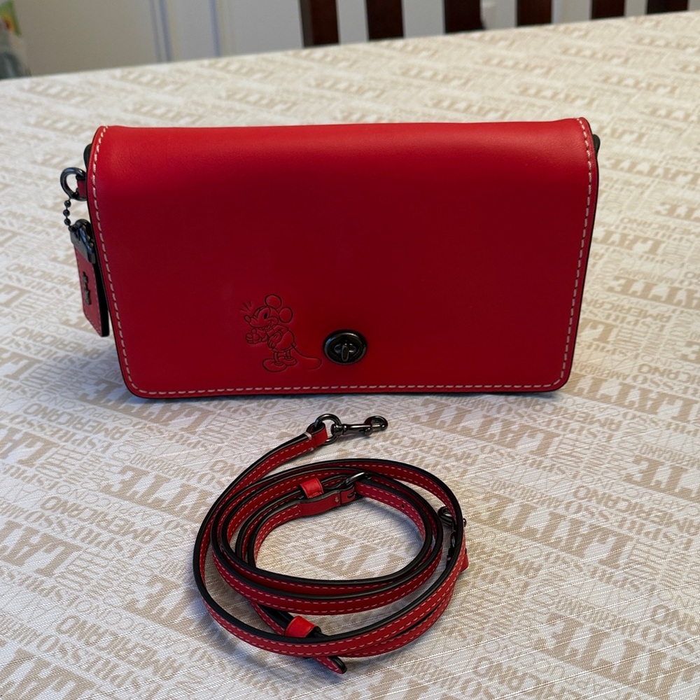 Coach X Disney Mickey Mouse Dinky Crossbody❤️